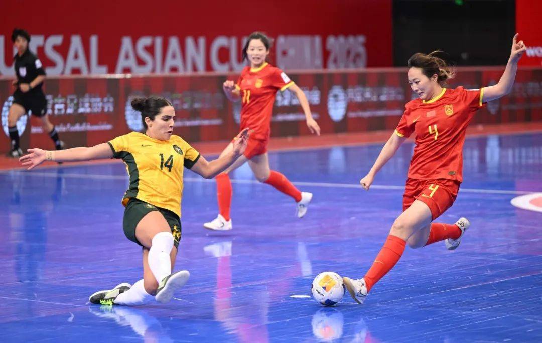 中国女足国家队在赛场上取得胜利的简单介绍